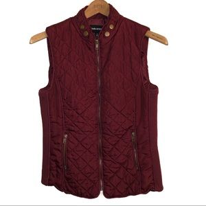 Zenana Outfitters Sleeveless Quilted Vest Size S